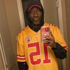 Meet your Posher, Ira